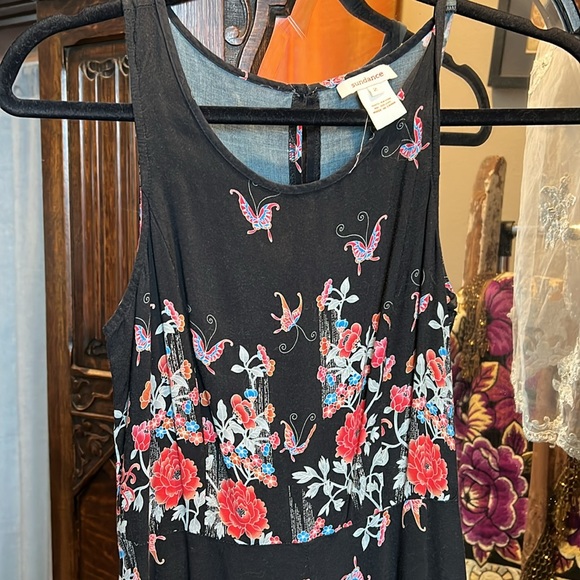 Gorgeous black floral pattern dress, by Sundance size 2 - Picture 3 of 9